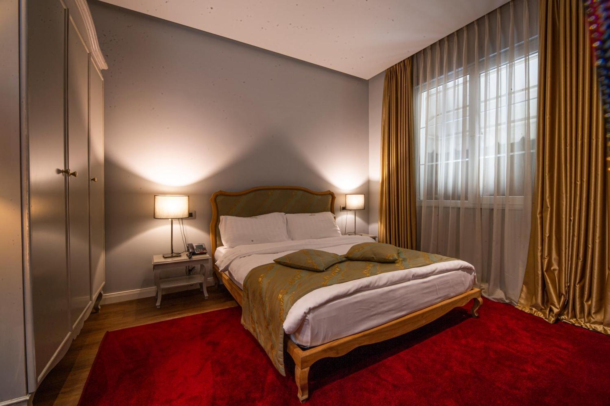 Classic 4* Tirana